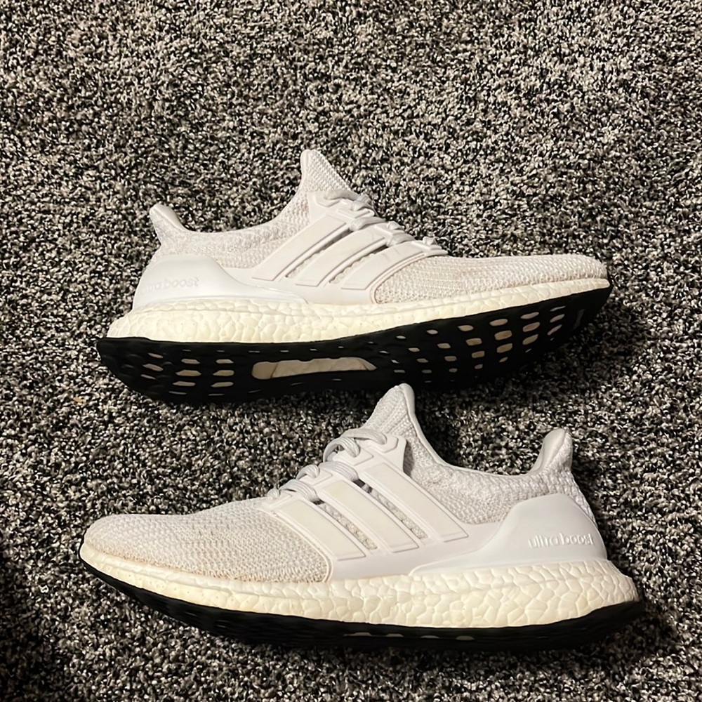 Adidas Ultraboost hardly used